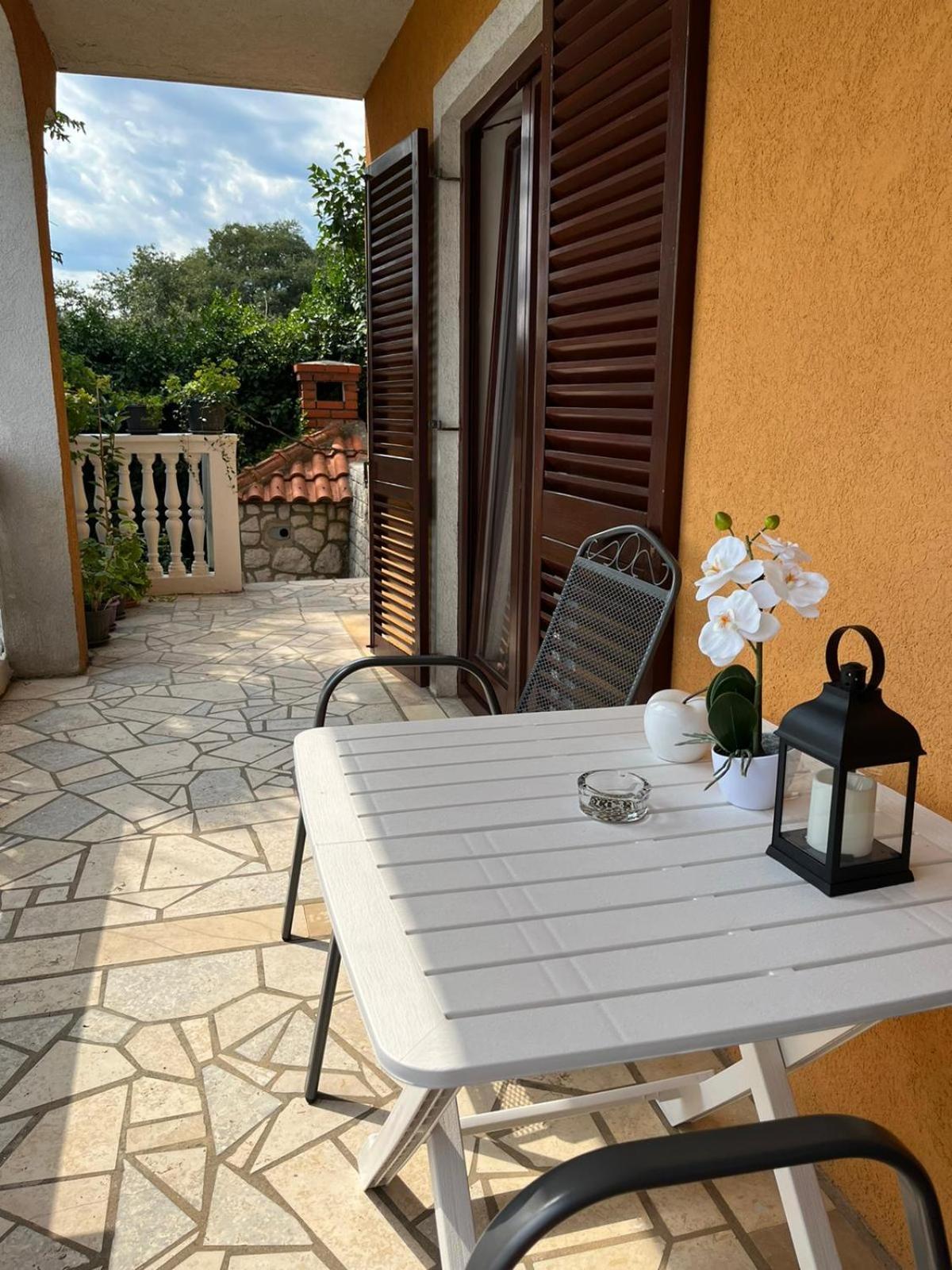 Apartament Petric *